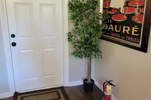 1000 NE 17th Ct, Fort Lauderdale, FL 33305 - Photo 21
