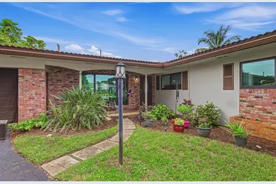 720 N Crescent Drive, Hollywood, FL 33021 - Photo 7