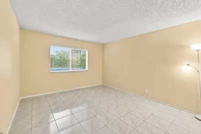 2753 S Oakland Forest Drive #102, Oakland Park, FL 33309 - Photo 17
