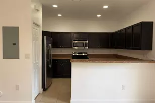 601 SE 32nd Terrace, Homestead, FL 33033 - Photo 9
