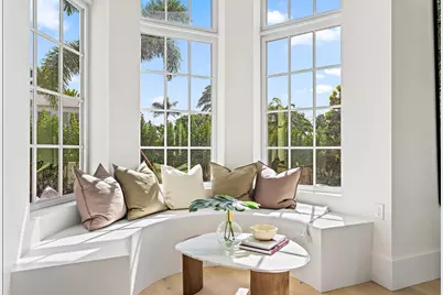 301 Plantation Road, Palm Beach, FL 33480 - Photo 13