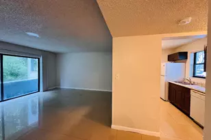 2050 N Congress Ave, West Palm Beach, FL 33401 - Photo 7
