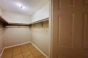 2050 N Congress Ave, West Palm Beach, FL 33401 - Photo 23