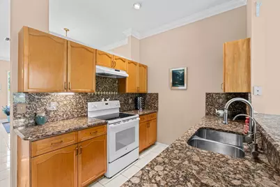 656 Lake Wellington Drive, Wellington, FL 33414 - Photo 9