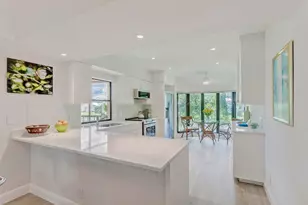 17053 Waterbend Dr, Jupiter, FL 33477 - Photo 7