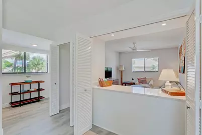 17053 Waterbend Drive, Jupiter, FL 33477 - Photo 11