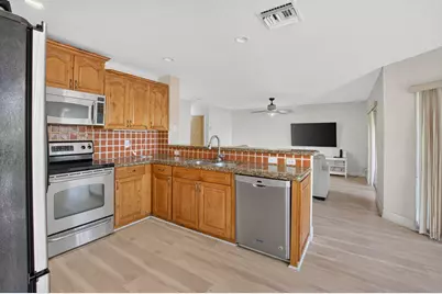 4060 Sea Grape Circle, Delray Beach, FL 33445 - Photo 9