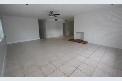 1040 Crystal Lake Drive #1, Deerfield Beach, FL 33064 - Photo 5