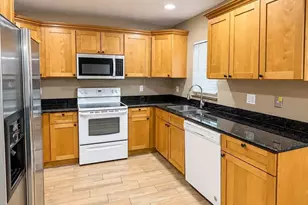 171 SE 3rd St, Deerfield Beach, FL 33441 - Photo 1