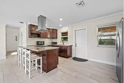 1446 W Jennings Street, Lantana, FL 33462 - Photo 9