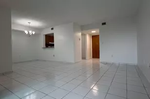 2055 SW 122nd Ave, Miami, FL 33175 - Photo 5