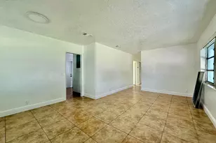 355 NW 8th Ave, Delray Beach, FL 33444 - Photo 5