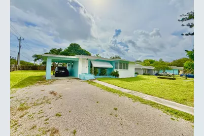 355 NW 8th Avenue, Delray Beach, FL 33444 - Photo 1