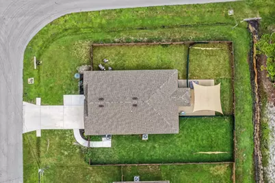 1602 SW Lofgren Avenue, Port Saint Lucie, FL 34953 - Photo 29