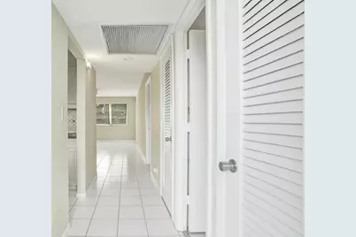 2200 Park Lane #Unit 111, Hollywood, FL 33021 - Photo 7