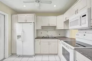 2200 Park Ln, Hollywood, FL 33021 - Photo 5