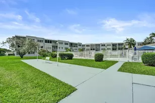 2200 Park Ln, Hollywood, FL 33021 - Photo 23