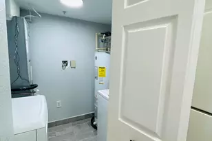 161 SW Palm Dr, Port Saint Lucie, FL 34986 - Photo 23