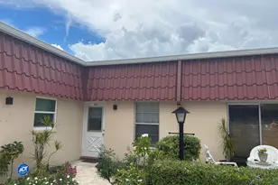 878 Worcester Ln, Lake Worth, FL 33467 - Photo 1