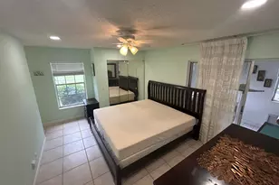 878 Worcester Ln, Lake Worth, FL 33467 - Photo 11