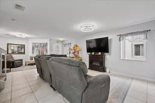 7108 Hawks Nest Terrace, Riviera Beach, FL 33407 - Photo 5