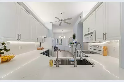 7478 Granville Drive #406, Tamarac, FL 33321 - Photo 9