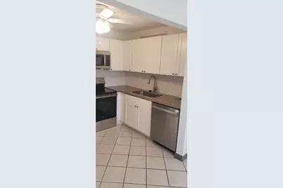 529 Burgundy L, Delray Beach, FL 33484 - Photo 5
