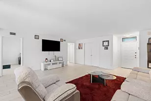 9592 SW 1st Ct, Coral Springs, FL 33071 - Photo 7