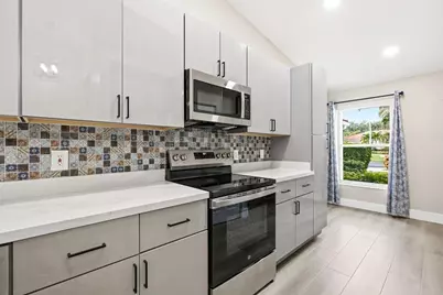 94 Sausalito Circle, Boynton Beach, FL 33436 - Photo 13