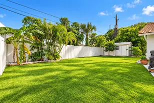 214 NE 25th St, Boca Raton, FL 33431 - Photo 25
