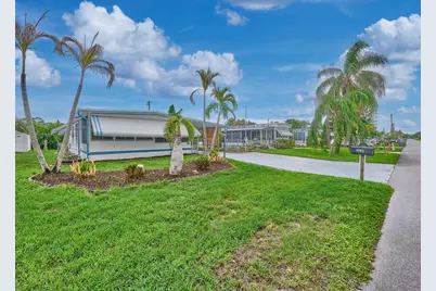 7965 SE Wren Avenue, Hobe Sound, FL 33455 - Photo 39