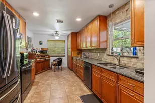 3640 3rd Pl, Vero Beach, FL 32968 - Photo 11