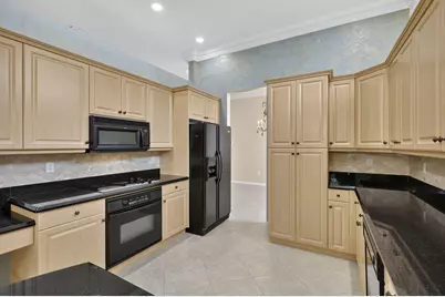 9937 Via Elegante, Wellington, FL 33411 - Photo 17