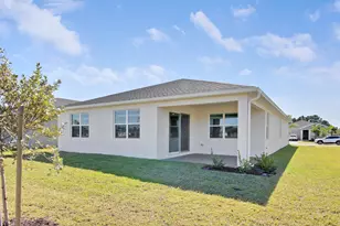 8990 Dahlia Cir, Port Saint Lucie, FL 34986 - Photo 13