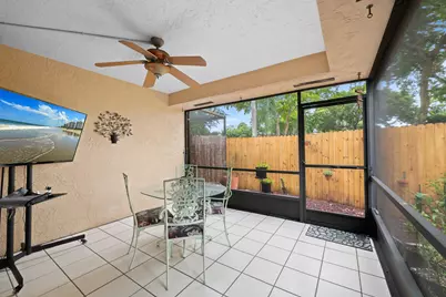 9212 Chelsea Drive N, Plantation, FL 33324 - Photo 19