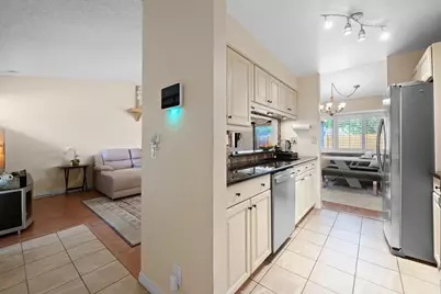 9212 Chelsea Drive N, Plantation, FL 33324 - Photo 9