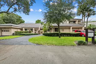 9212 Chelsea Dr N, Plantation, FL 33324 - Photo 1
