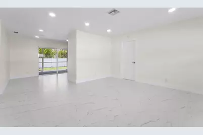 2350 Niki Jo Lane, Palm Beach Gardens, FL 33410 - Photo 9