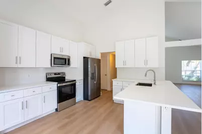 22481 Middletown Drive, Boca Raton, FL 33428 - Photo 9