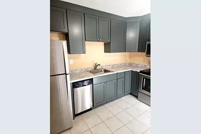 812 NE 2nd Street #2, Hallandale Beach, FL 33009 - Photo 5