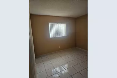 812 NE 2nd Street #2, Hallandale Beach, FL 33009 - Photo 23