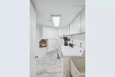 1900 Consulate Place #604, West Palm Beach, FL 33401 - Photo 17