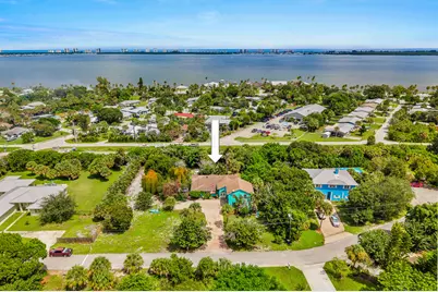 1271 NE Sunrise Terrace, Jensen Beach, FL 34957 - Photo 3
