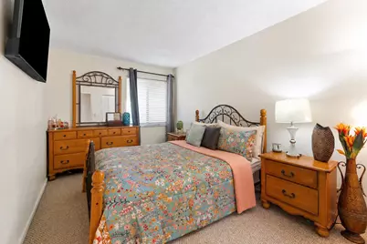 1595 Woodbridge Lakes Circle, West Palm Beach, FL 33406 - Photo 11