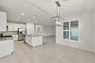 11852 SW Waterford Isle Way, Port Saint Lucie, FL 34987 - Photo 11