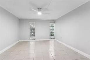 485 N Pine Island Rd, Plantation, FL 33324 - Photo 9