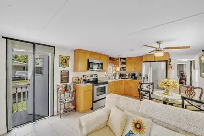 14 W Bridgette Boulevard W #14, Greenacres, FL 33463 - Photo 15