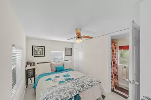 14 W Bridgette Blvd W, Greenacres, FL 33463 - Photo 9