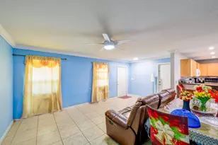 631 S A St, Lake Worth Beach, FL 33460 - Photo 11