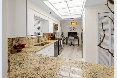 11370 Twelve Oaks Way #118, North Palm Beach, FL 33408 - Photo 9